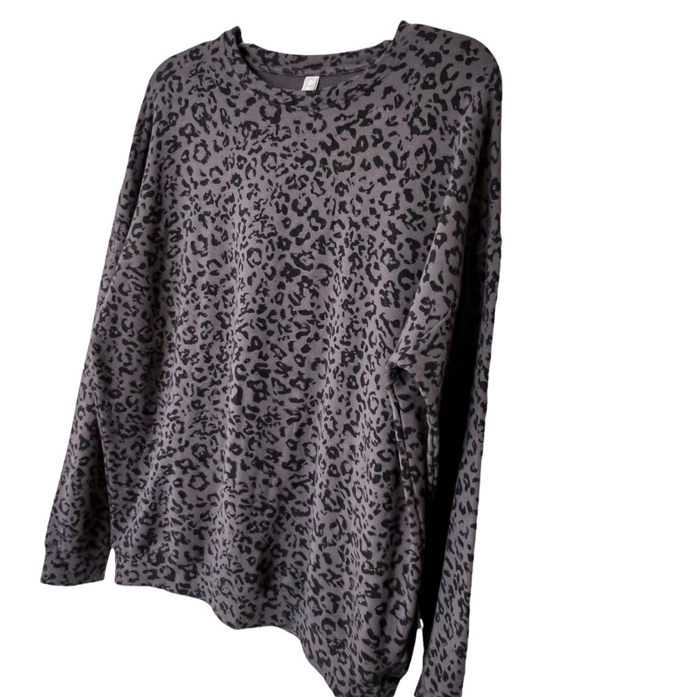 Athleta Pure Lux Leopard Print Crew Neck Oversized Sweatshirt S slouchy boxy - Picture 5 of 14